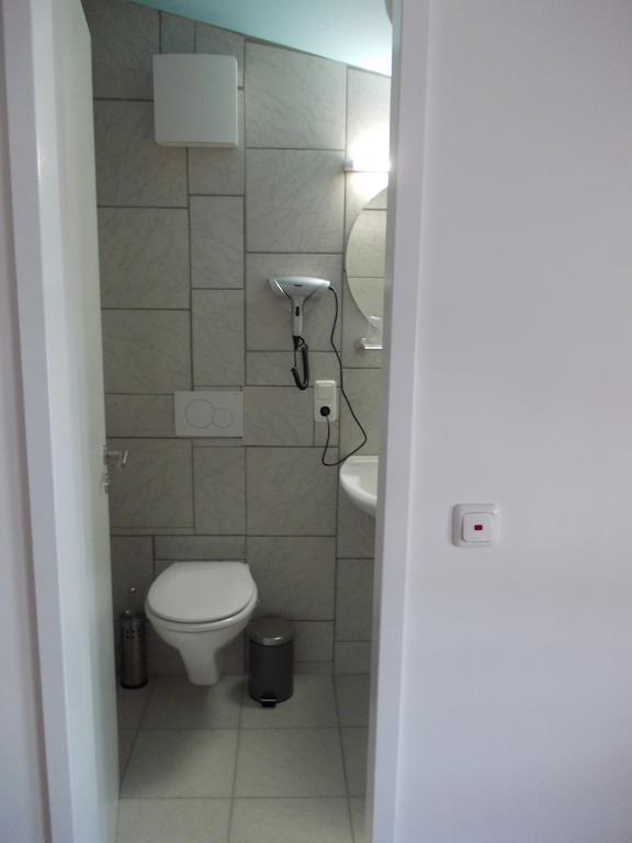פסאו Hotel Im Bahnhof חדר תמונה