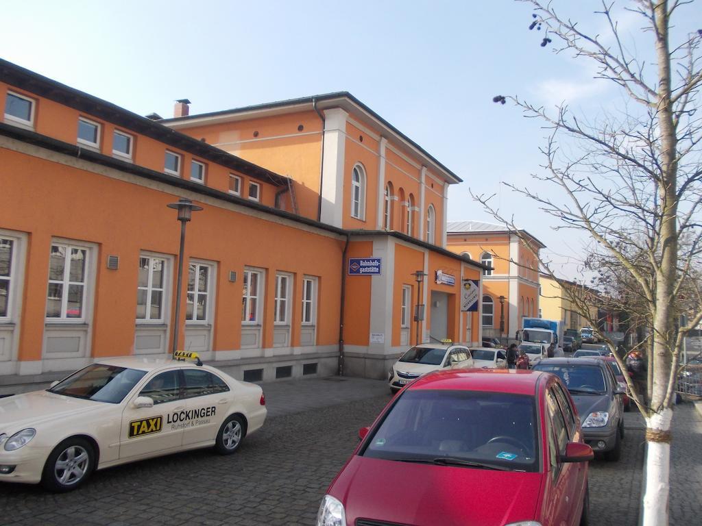 פסאו Hotel Im Bahnhof חדר תמונה