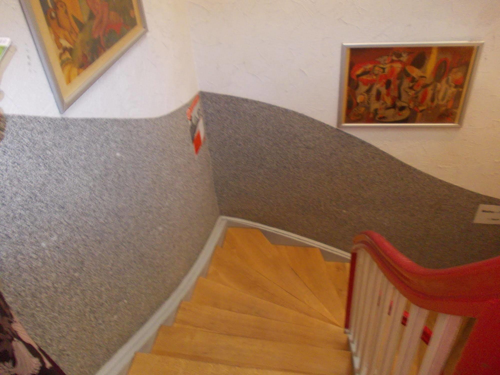פסאו Hotel Im Bahnhof מראה חיצוני תמונה